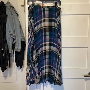 Vince Camuto midi skirt